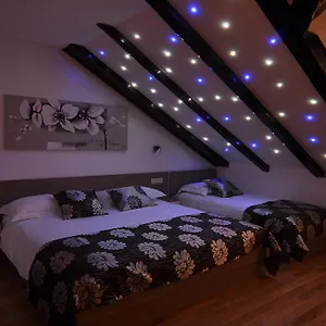 Deluxe & Sarella Appartement Split